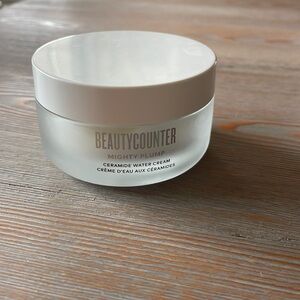 Beautycounter Mighty Plump Ceramide Water Cream